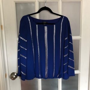 Long sleeve blue blouse